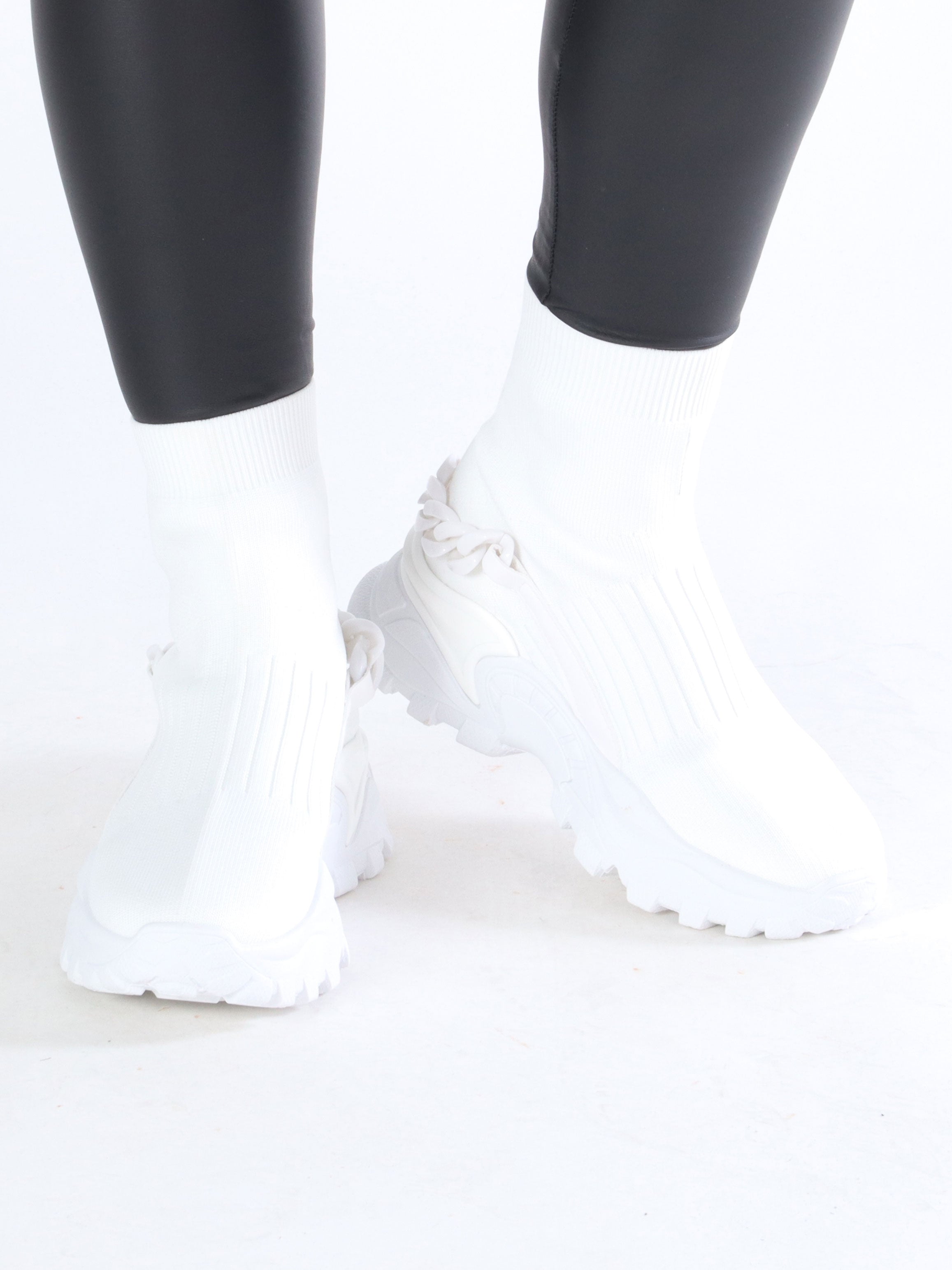 Frederikke - Sokkesneakers med kæde